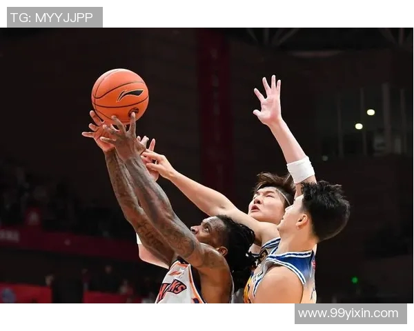 北京篮球队的转型之路：从传统强队到现代篮球的探索与挑战